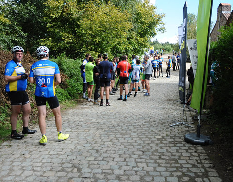 Willem I fietstocht, een symbolische fietstocht van 200 km tussen Gent en Luik