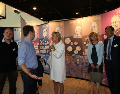 Muntslag van herdenkingsmunt voor 200 jaar UGent in de Koninklijke Munt van België (Brussel)