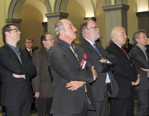 Plechtige ondertekening van 'The Ghent Charter in Defense of Iraqi Academia', openingsplechtigheid van het 'International semina