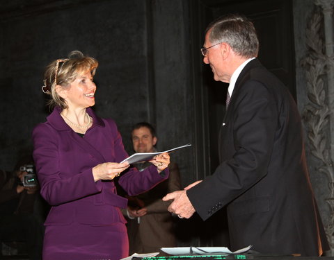 Plechtige ondertekening van 'The Ghent Charter in Defense of Iraqi Academia', openingsplechtigheid van het 'International semina