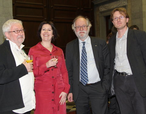 Plechtige ondertekening van 'The Ghent Charter in Defense of Iraqi Academia', openingsplechtigheid van het 'International semina