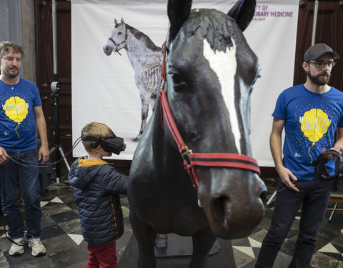 Iedereen UGent!: Campus Aula, Het Pand, Stadshal en Sint-Baafskathedraal