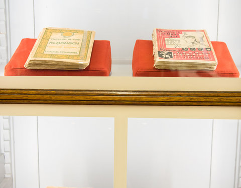 Opening tentoonstelling 'Tussen blok en blad: 200 jaar studententijdschriften'