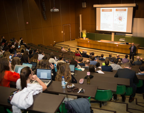 Lezing aan de faculteit Farmaceutische Wetenschappen in kader van uitreiking eredoctoraat