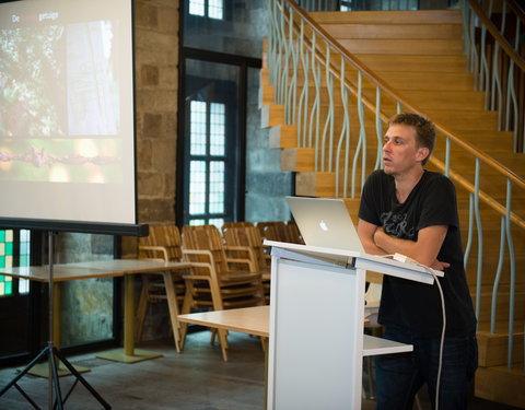 Alumni nocturne: tentoonstelling 'Sporen van Oorlog' in Flanders Fields Museum (Ieper)