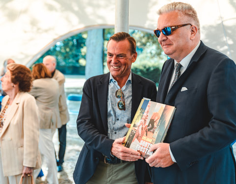 Opening Dierendispensarium in aanwezigheid van Prins Laurent