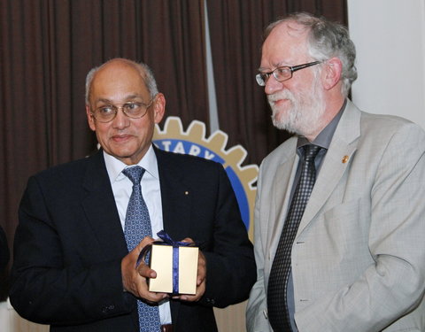 Bezoek President Rotary International-9630