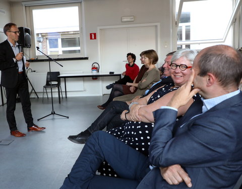 Symbolische eerstesteenlegging uitbreiding studentenrestaurant De Brug 