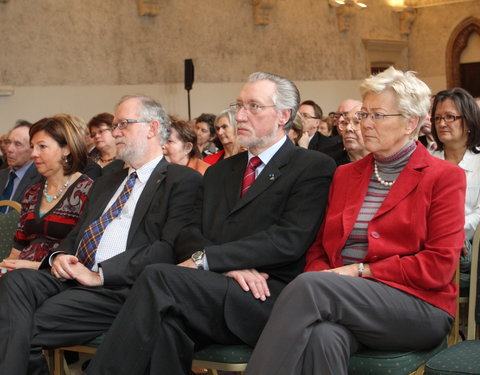 Lezing met nieuwjaarsreceptie 2011 alumni UGent-9805