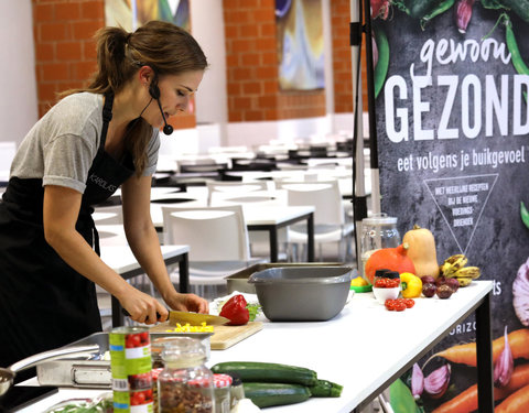 UGent groet student met kookdemo