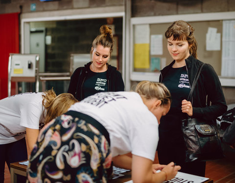 UGent groet student met yoga-initiatie in de GUSB