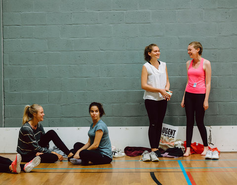 UGent groet student met yoga-initiatie in de GUSB