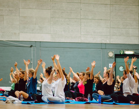 UGent groet student met yoga-initiatie in de GUSB