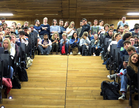 Partijvoorzitters op openingscollege Politicologie