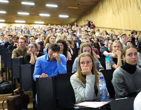 Partijvoorzitters op openingscollege Politicologie