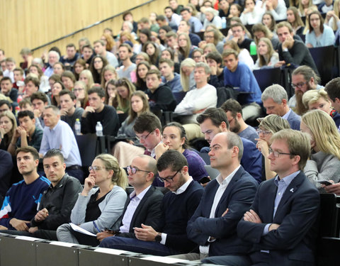 Partijvoorzitters op openingscollege Politicologie