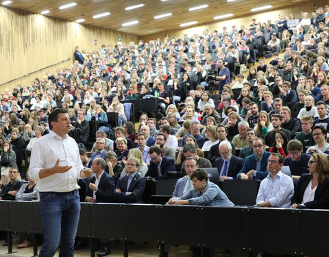 Partijvoorzitters op openingscollege Politicologie