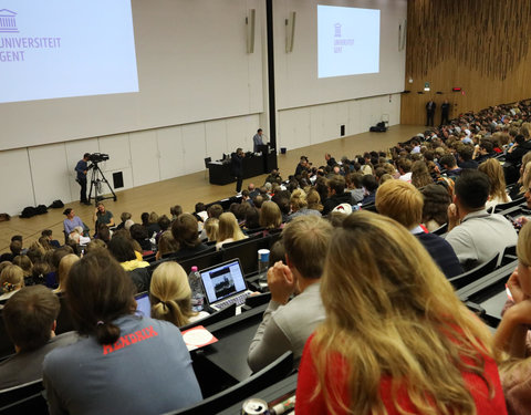 Partijvoorzitters op openingscollege Politicologie