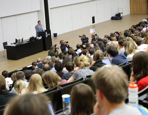 Partijvoorzitters op openingscollege Politicologie