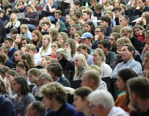 Partijvoorzitters op openingscollege Politicologie