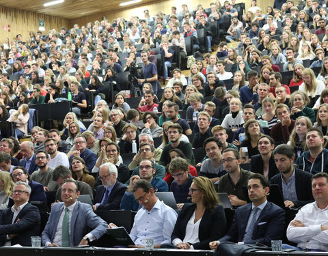 Partijvoorzitters op openingscollege Politicologie