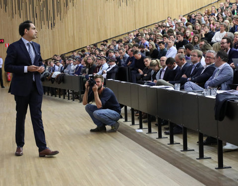 Partijvoorzitters op openingscollege Politicologie