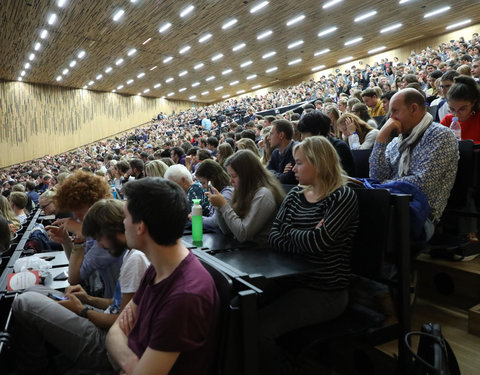 Partijvoorzitters op openingscollege Politicologie