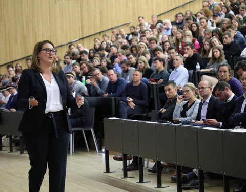 Partijvoorzitters op openingscollege Politicologie