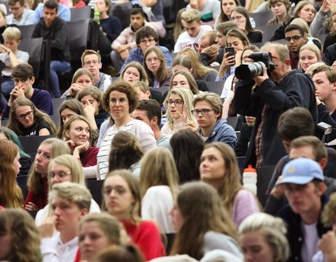 Partijvoorzitters op openingscollege Politicologie